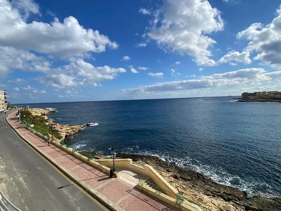 Sea Front Retro Style Apartment Marsaskala Malta