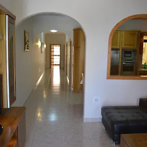 The April Maisonette Apartament