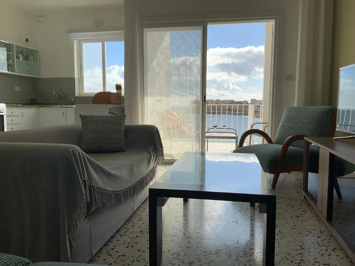 Sea Front Retro Style Apartment Marsaskala Malta